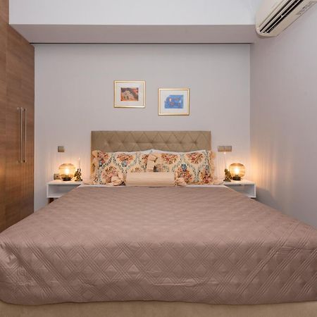 Villa Moonstone Mouzákion Екстериор снимка