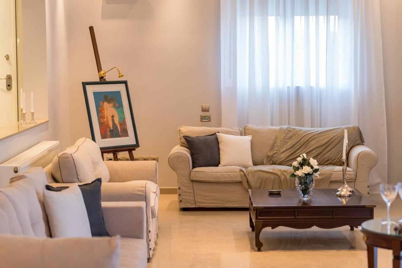 Villa Moonstone Mouzákion Екстериор снимка